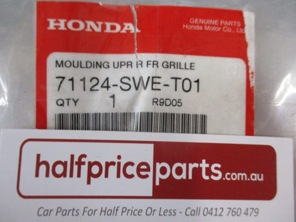 Honda CR-V Wagon Genuine Right Hand Front Chrome Moulding New Part