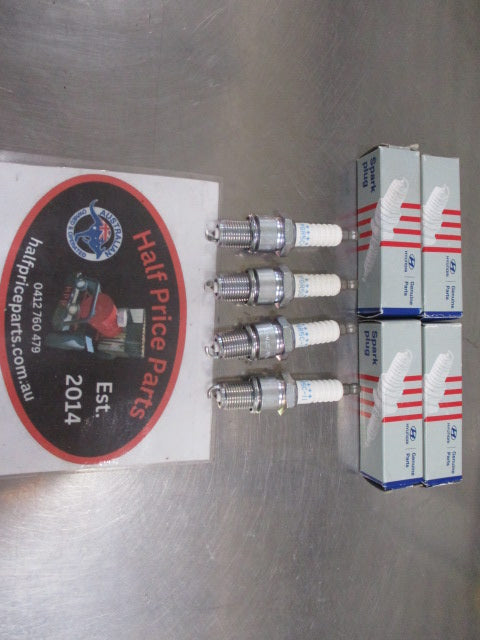 Hyundai Santa Fe/Sonata Genuine Set Of 4 Spark Plugs New Part