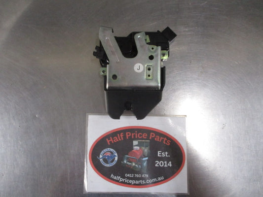 Honda Civic Type-R FD-2 Genuine Power Switch And Latch Boot New Part