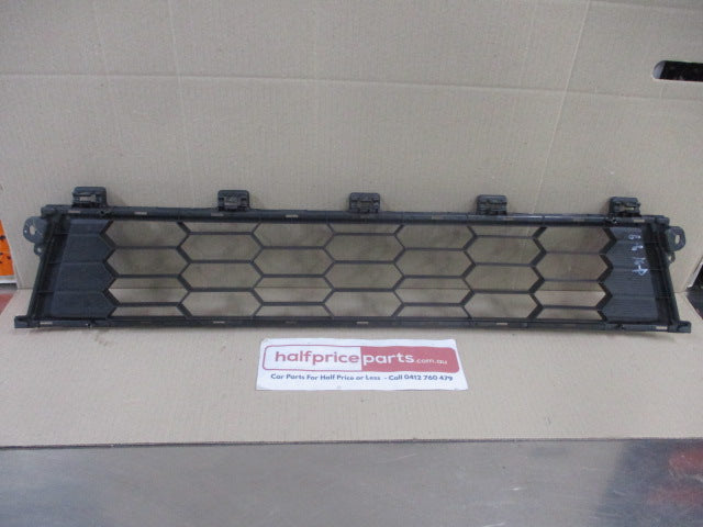 Mitsubishi Triton Genuine Front Lower Grille Assembly New Part