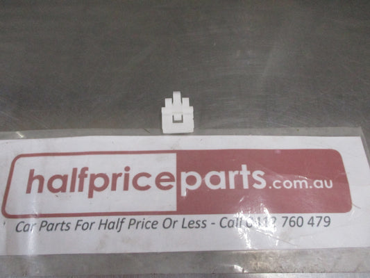 Mazda 626 Genuine Clip-A Beltline Moulding Clip New Part