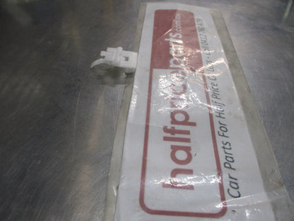 Mazda 626 Genuine Clip-A Beltline Moulding Clip New Part