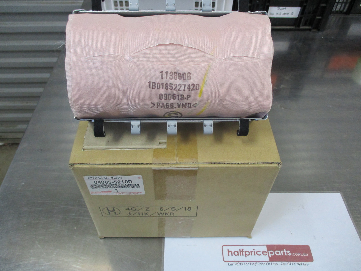 Toyota Yaris NCP93 Genuine Passenger Side Air Bag Inflator New Part