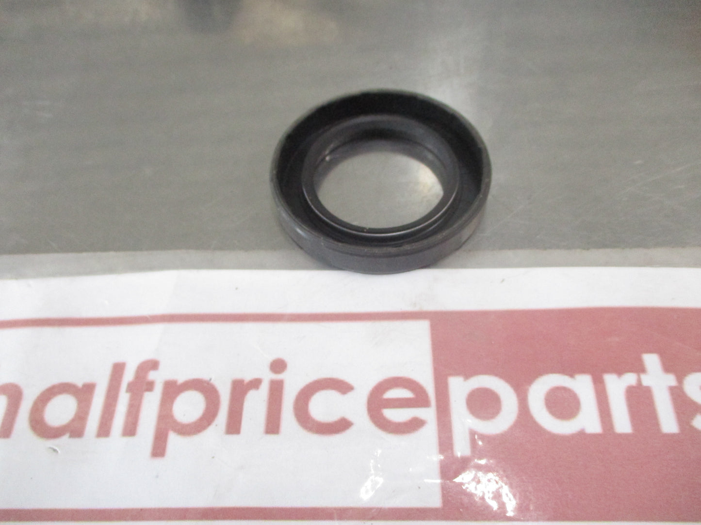 Mazda B2600 Genuine Front Left Drive Axel Shaft Seal New Part