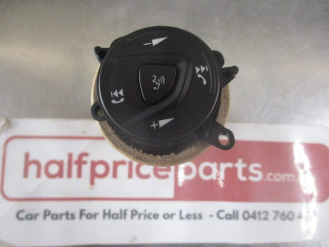 Ford Focus Series III Genuine Steering Wheel Media Gateway Module Switch New Part