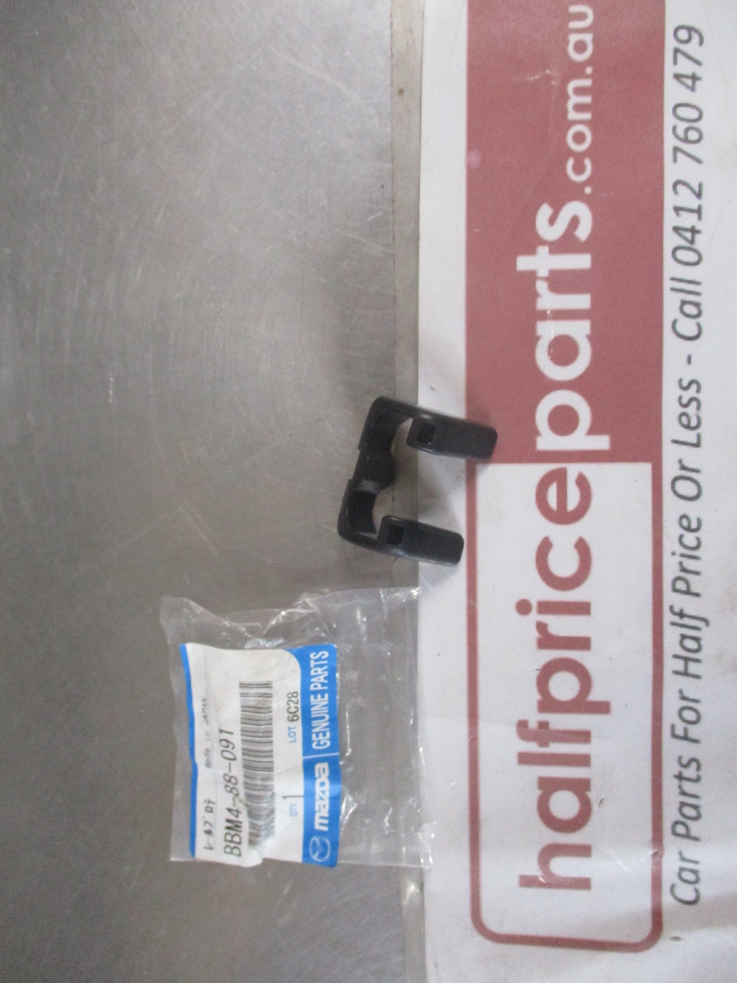 Mazda CX-7/3 Genuine Left Driver Side Seat Without Power Protector New Part