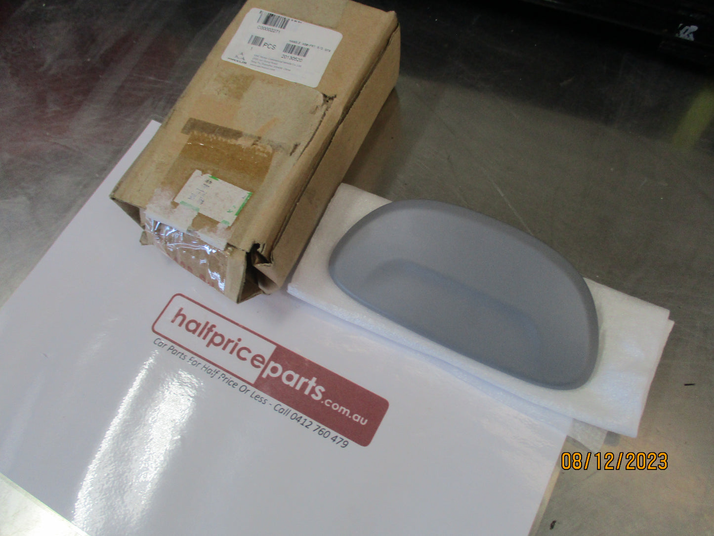 Maxus V80 Genuine Outer Door Handle - Unpainted - New Part