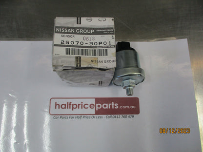 Nissan Skyline / Stagae / Laurel / 300ZX Genuine Oil Pressure Switch Sensor New Part