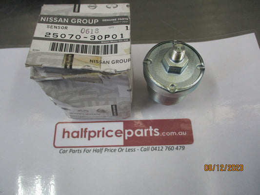 Nissan Skyline / Stagae / Laurel / 300ZX Genuine Oil Pressure Switch Sensor New Part