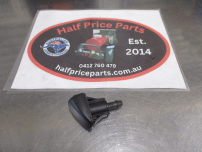 Hyundai Santa Fe Genuine Passenger Side Washer Nozzle New Part
