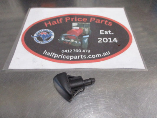 Hyundai Santa Fe Genuine Passenger Side Washer Nozzle New Part