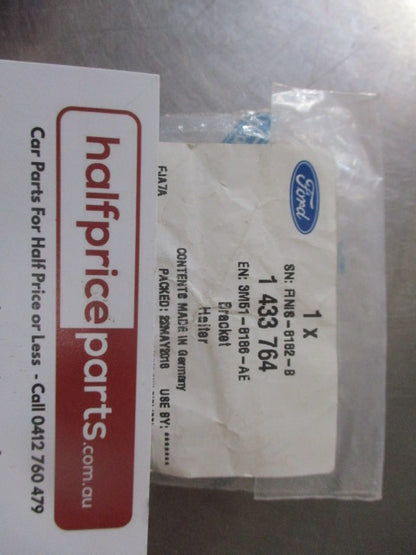 Ford Genuine Front Reinforcement Panel Trim Bracket New Part