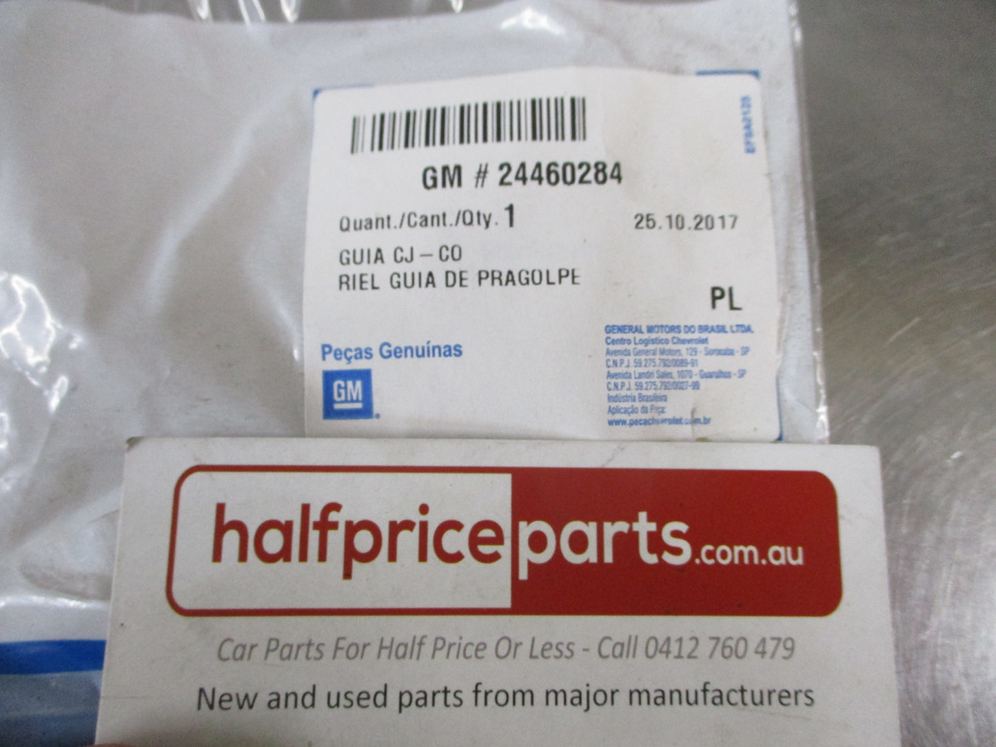 Holden Astra-H Genuine Right Hand Front Bumper Fascia Bracket New Part
