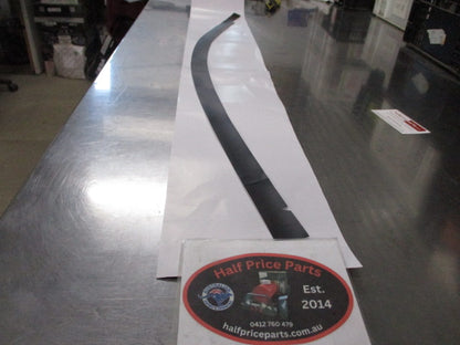 Hyundai Tucson Genuine Right Hand Front Door Upper Frame Black Tape New Part