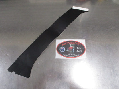 Hyundai Santa Fe Genuine Right Hand Rear Window Frame Black Out Tape New Part