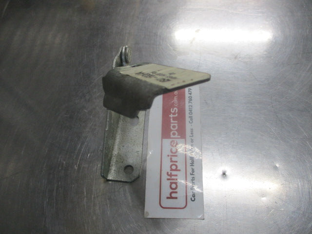 Ford Focus Genuine Right Hand Front Bonnet Hinge New Part