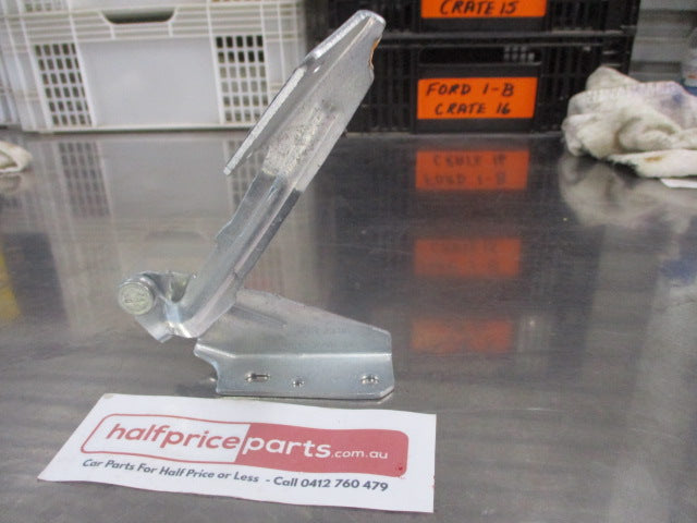 Ford Focus Genuine Left Hand Front Bonnet Hinge New Part