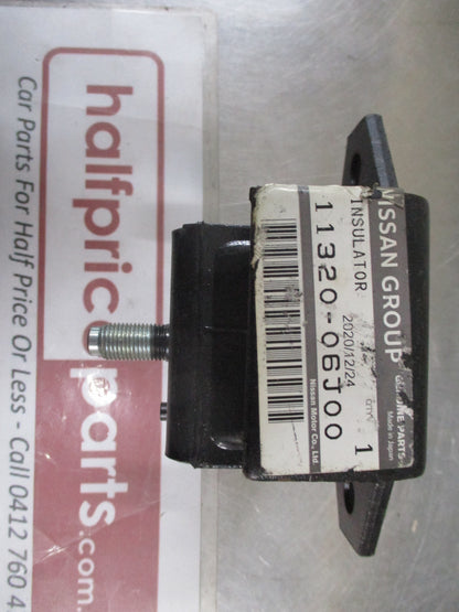 Nissan GQ/GU Genuine Gear Box Mount New Part