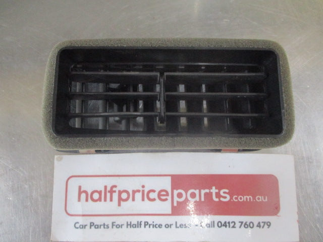 Ford Ranger PX Genuine Left Hand Vent Louver Grille Assembly New Part