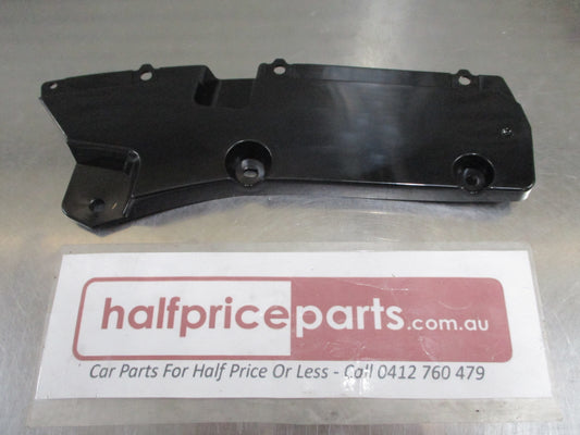 Nissan Patrol Wagon GU Y61 Genuine Right Hand Rear Bumper Bracket New Part