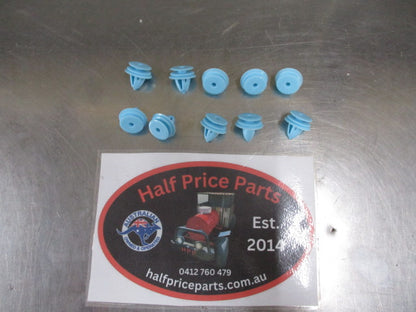 Hyundai/Kia Genuine Fastener Door Trim New Part
