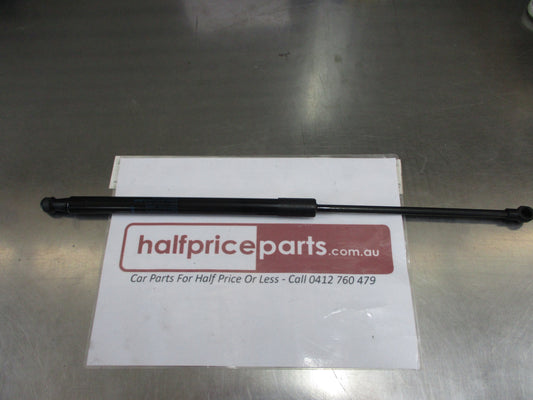 Land Rover Discovery 3+4 Genuine Upper Tail Gate Strut New Part