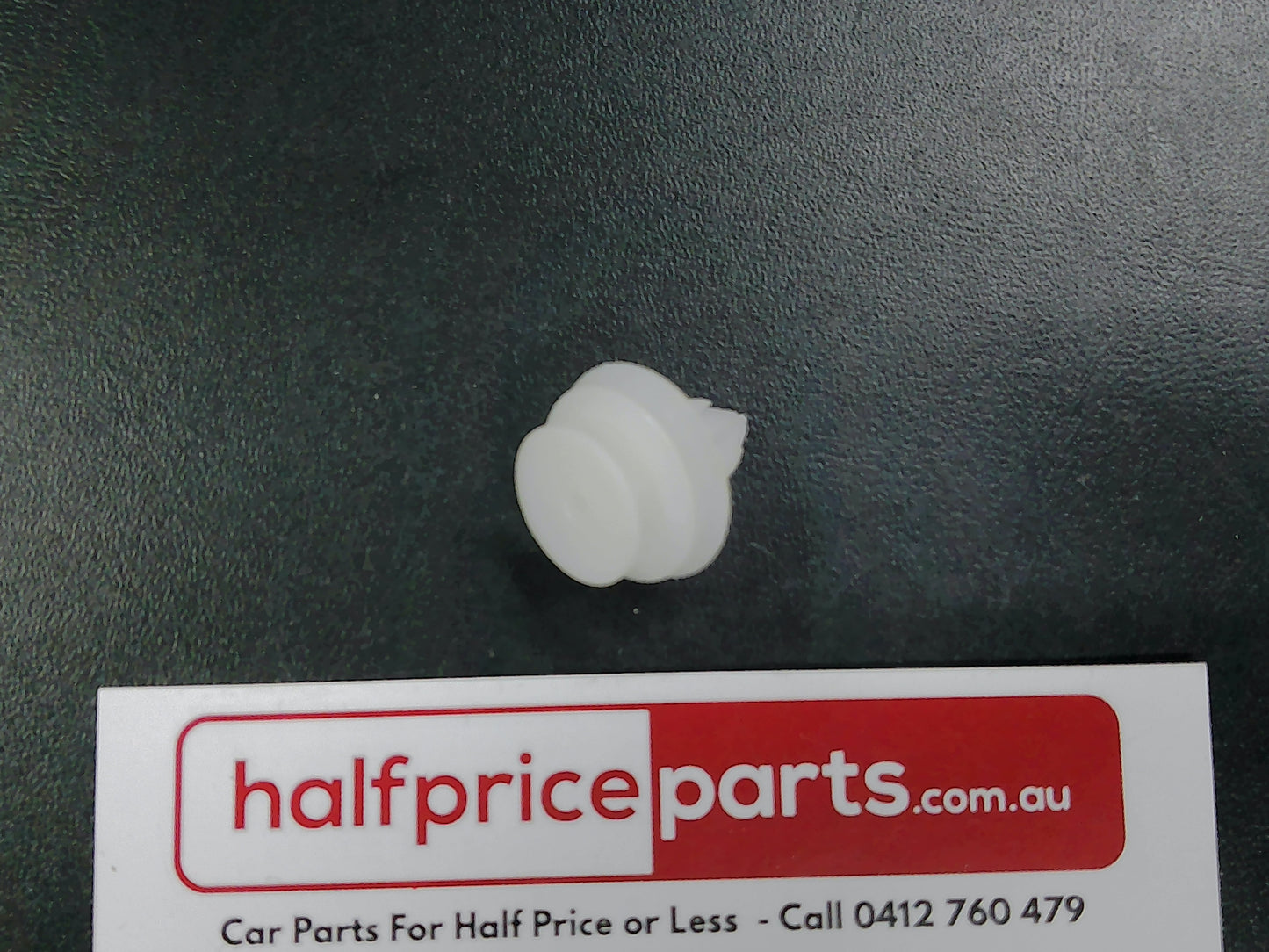 Holden RG Colorado/7/RG Trail Blazer Genuine Retainer Clip New Part