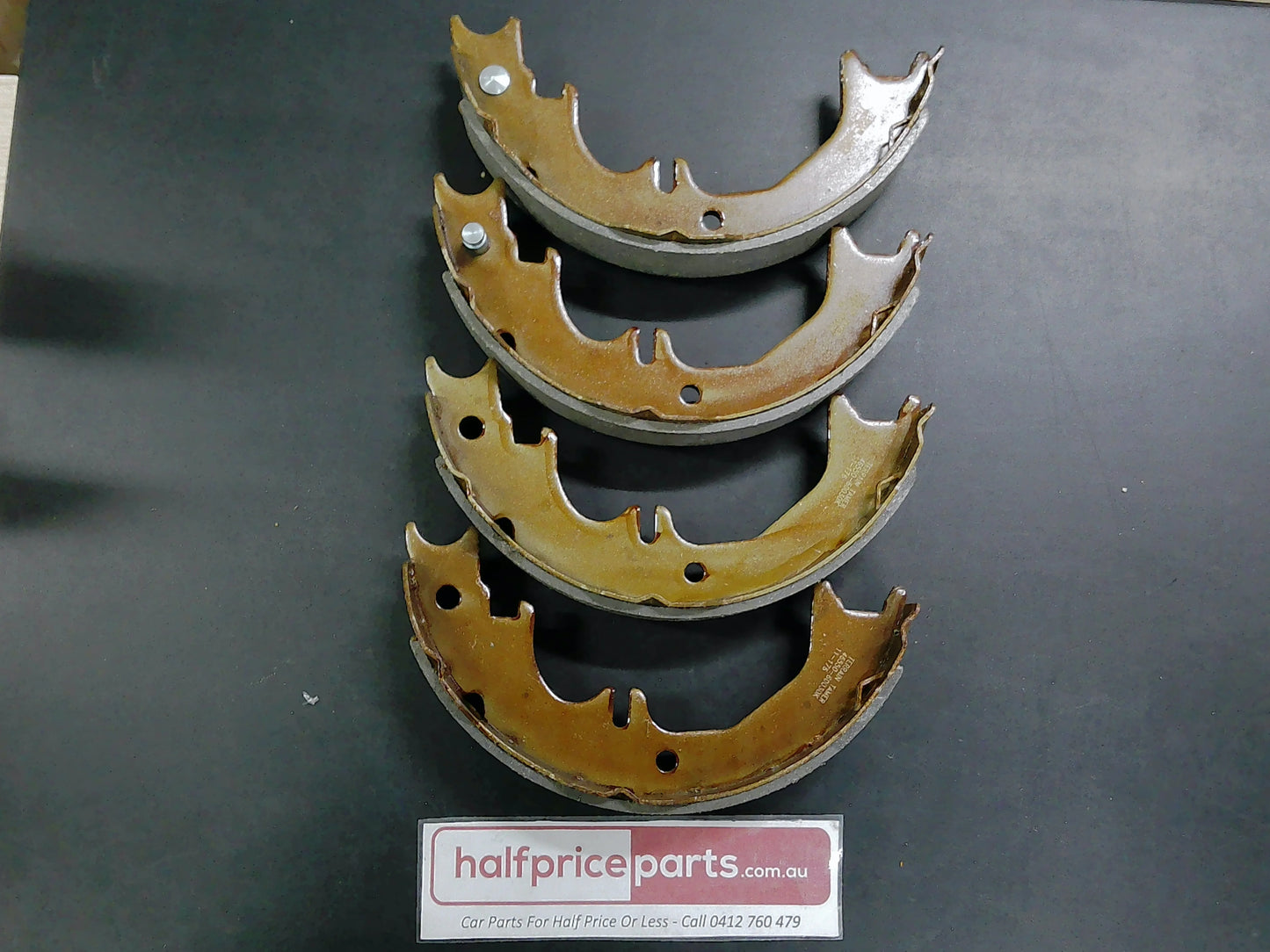Terrain Tamer Hand Brake Shoes Suits Toyota 70/75/76/78/79/80 Series Landcruiser/90/95/120/150 Landcruiser Prado New Part