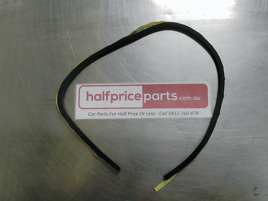 Holden TK Barina/Daewoo Kalos Genuine Quarter Glass Moulding Seal New Part
