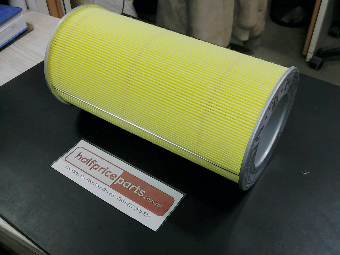 Toyota Hiace/Commuter Genuine Air Filter New Part