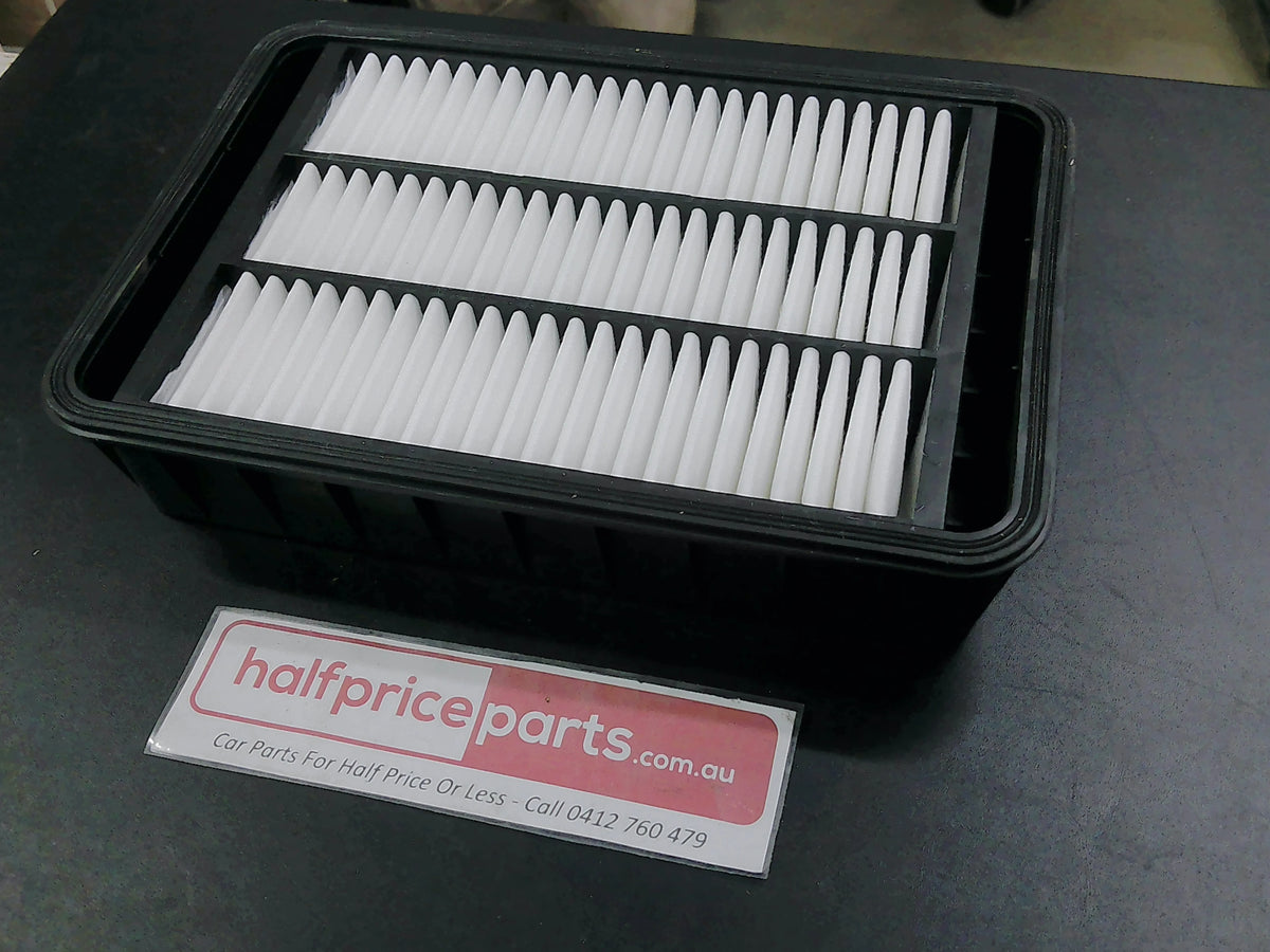 Ryco Air Filter Suits Citroen C4/Mitsubishi ASX/Lancer/Outlander/Delica/Peugeot 4007 New Part