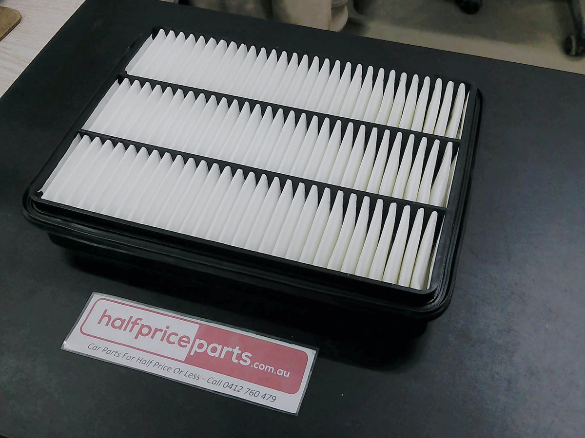 Sakura Air Filter Suits Toyota Landcruiser/Landcruiser Prado New Part