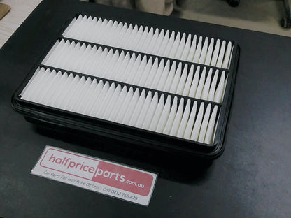 Sakura Air Filter Suits Toyota Landcruiser/Landcruiser Prado New Part