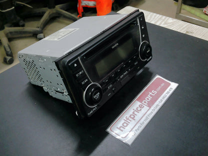 Toyota Prado 120/150 Series/Hilux/Landcruiser 70 Series Genuine Head Unit Used Part