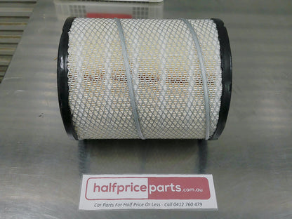 Sakura Air Filter Suits Isuzu NPR75/ELF Truck New Part