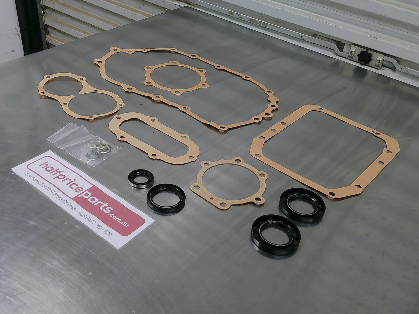 KP Full Gasket Set Suits Toyota Landcruiser New Part