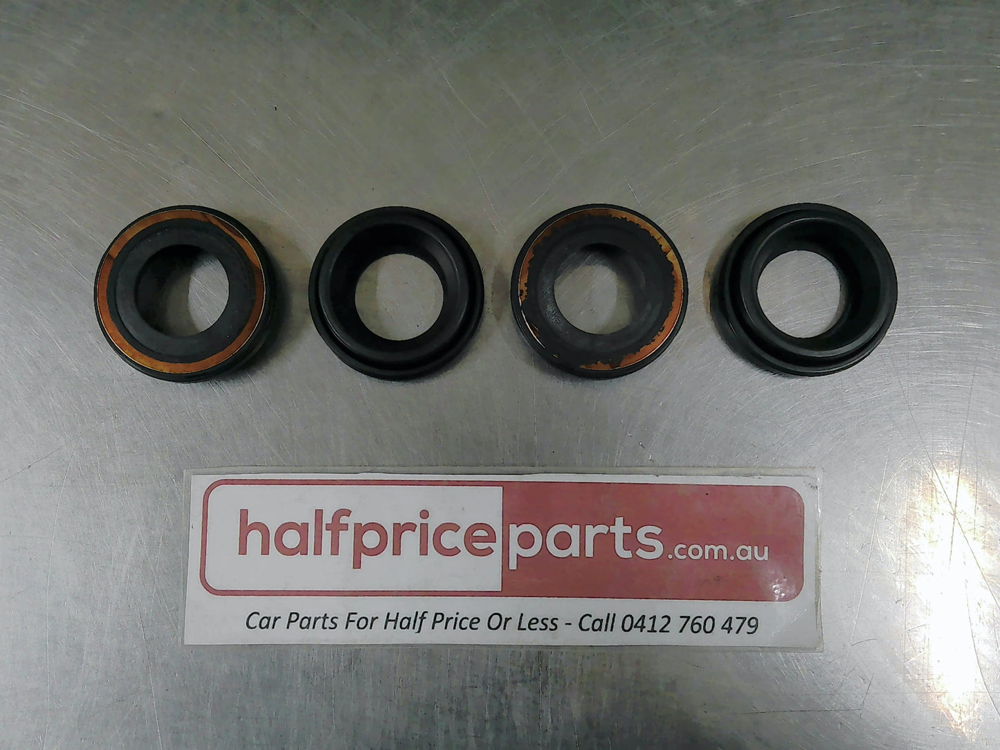 Toyota Prado/Hilux/Hiace Genuine Valve Cover Gasket Set Of 4 New Part
