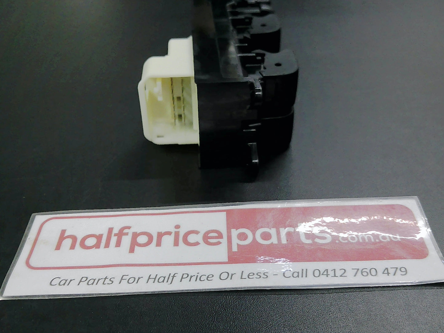 Toyota Camry/Yaris Genuine Window Master Switch Assembly New Part