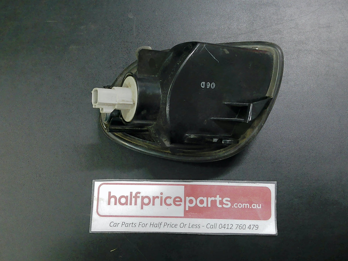 Toyota Corolla Genuine Right Hand Front Indicator New Part