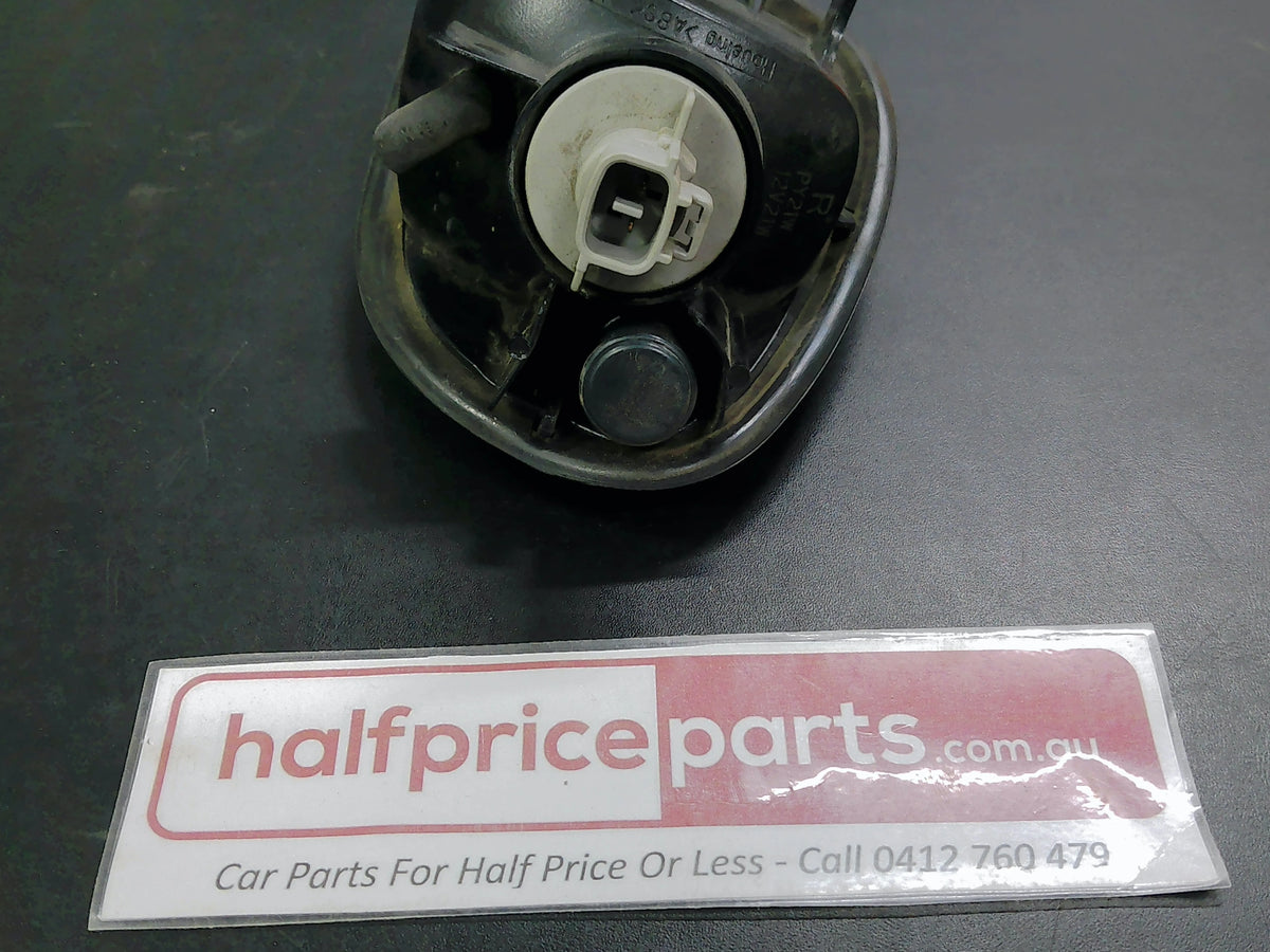 Toyota Corolla Genuine Right Hand Front Indicator New Part