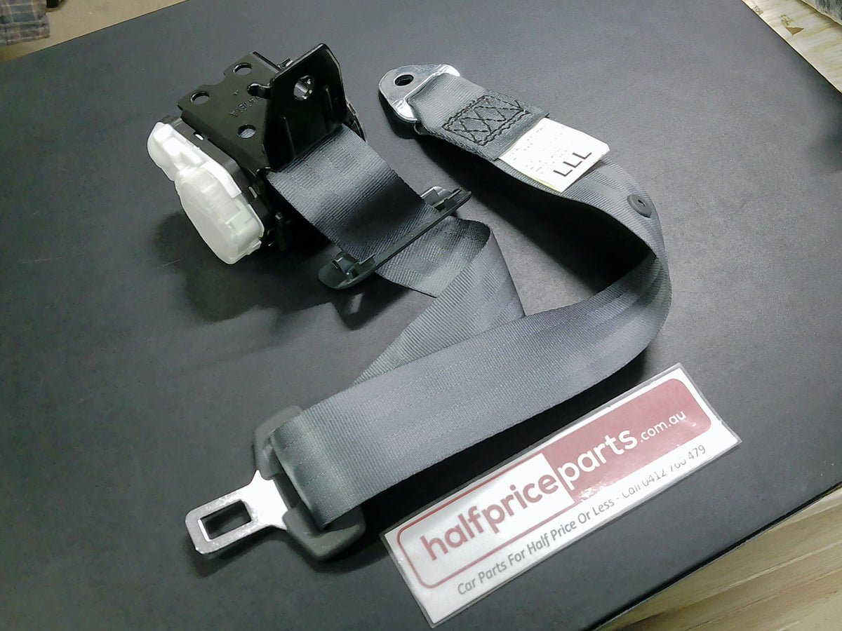 Toyota Camry Genuine Rear Middle Seat Belt New Part