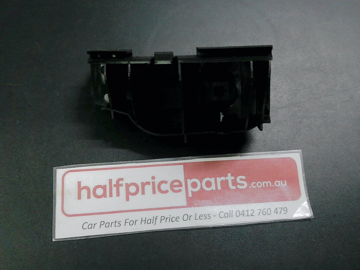 Toyota Corolla Genuine Left Hand Rear Upper Bumper Bar Retainer New Part