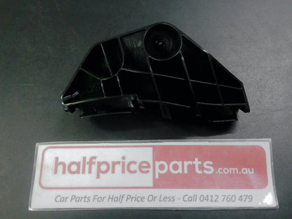 Toyota Corolla Genuine Left Hand Rear Upper Bar Retainer New Part