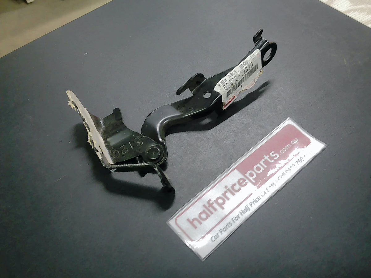 Toyota Corolla Genuine Left Bonnet Hinge New Part
