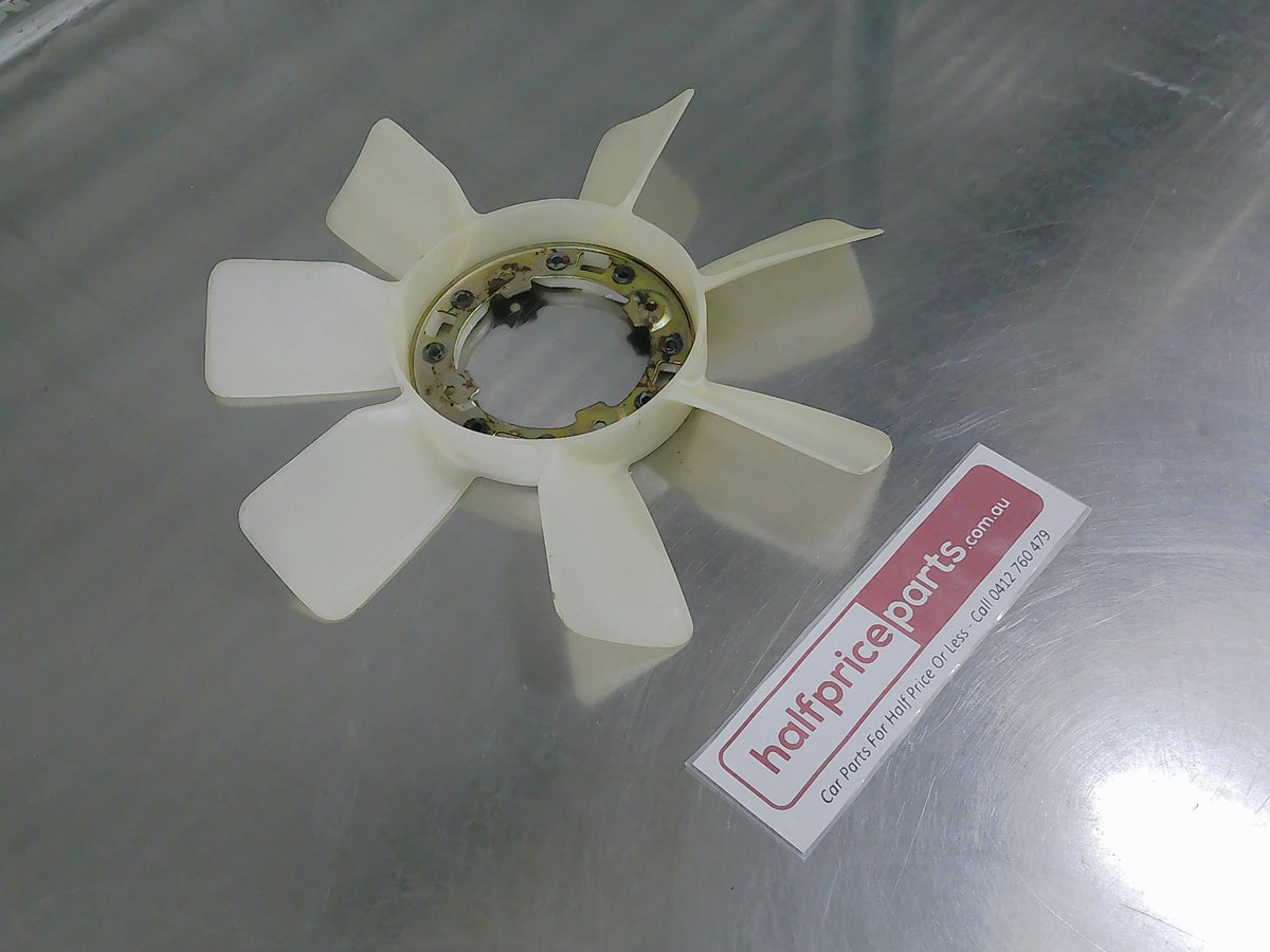 Toyota Landcruiser VZJ95 Prado/Hilux/4Runner Genuine Radiator Fan New Part
