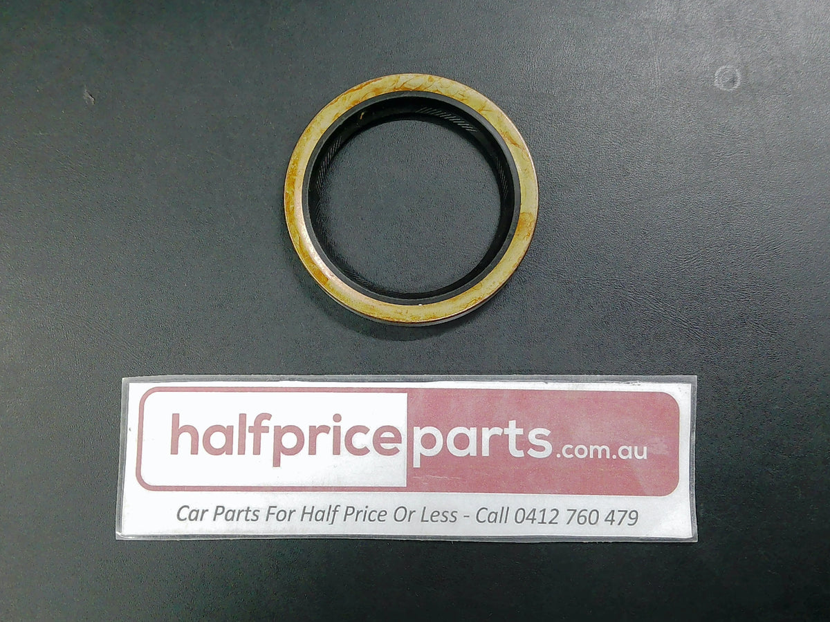 Toyota Land Cruiser/4Runner/FJ Cruiser Genuine Rear Right Hand Axle Shaft Oil Seal New Part