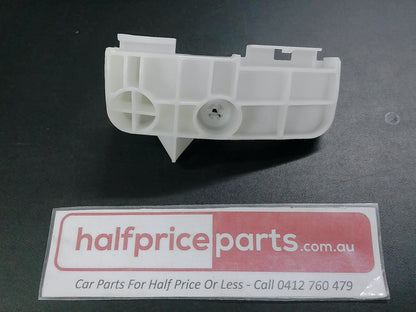 Toyota Corolla Genuine Right Hand Upper Rear Bumper Retainer New Part
