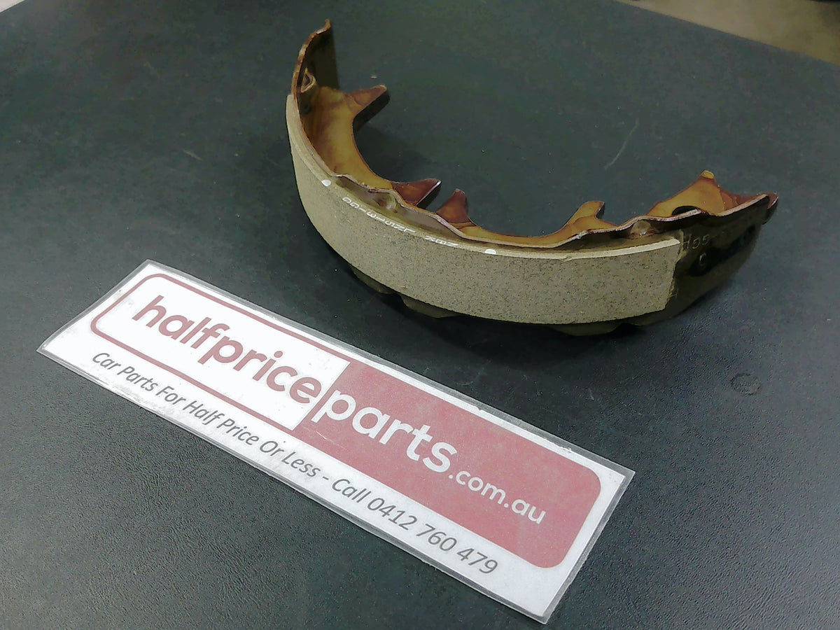 Toyota Avalon/Camry/Aventis Genuine Left Hand Rear Hand Brake Shoe New Part