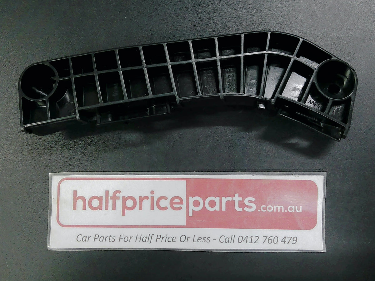 Toyota Camry Genuine Left Hand Front Bumper Bar Retainer New Part