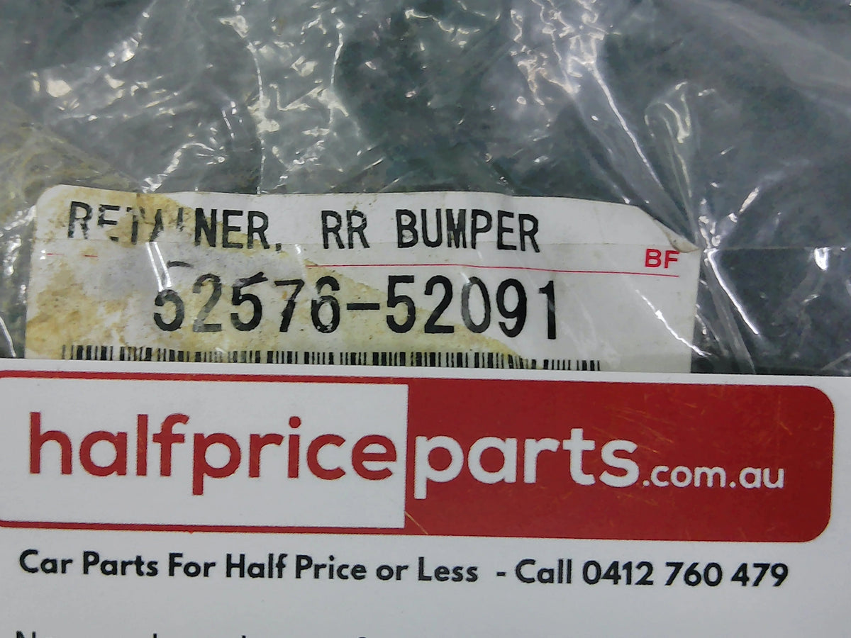 Toyota Yaris Genuine Left Hand Rear Bumper Bar Retainer New Part